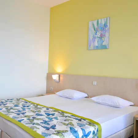 Golden Park - Hotel 4*