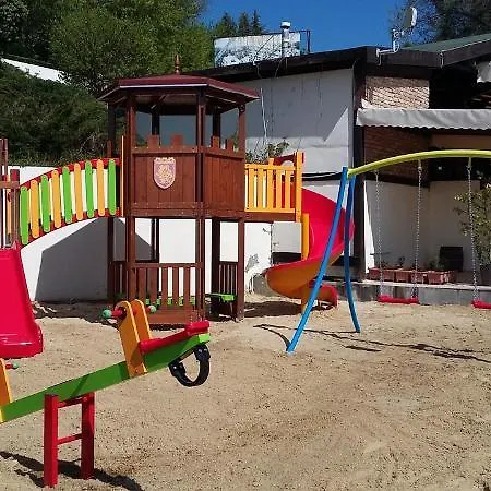 Golden Park - 4*