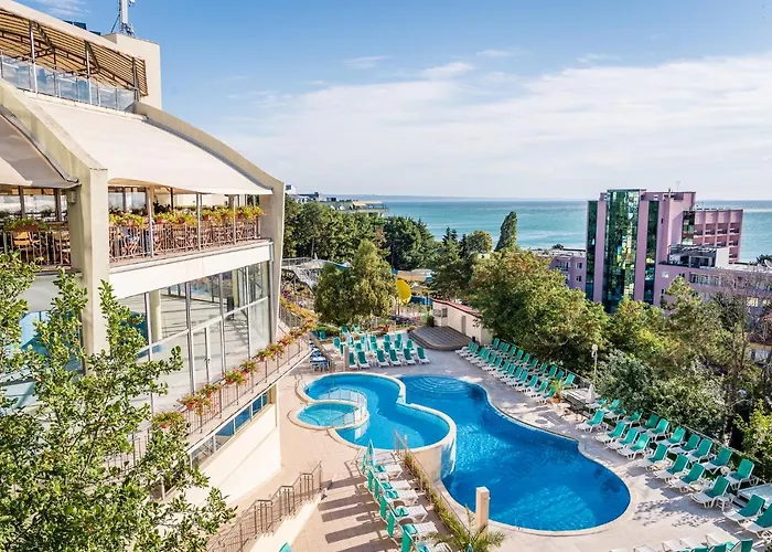 Golden Park 4*