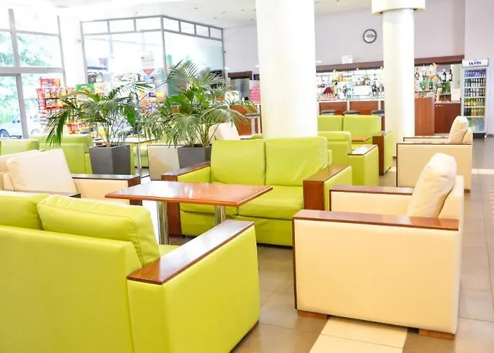 فندق Golden Park غولدن ساندز