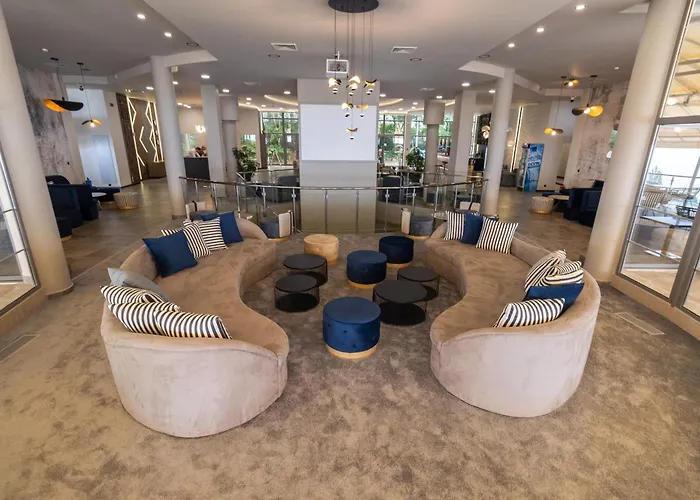 فندق Golden Park غولدن ساندز