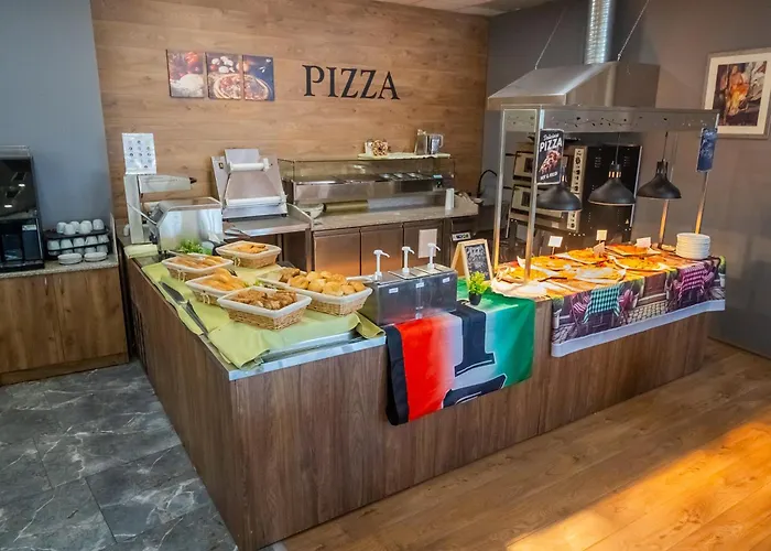 فندق Golden Park غولدن ساندز