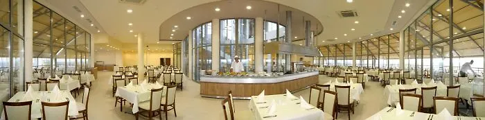 فندق Golden Park 4*