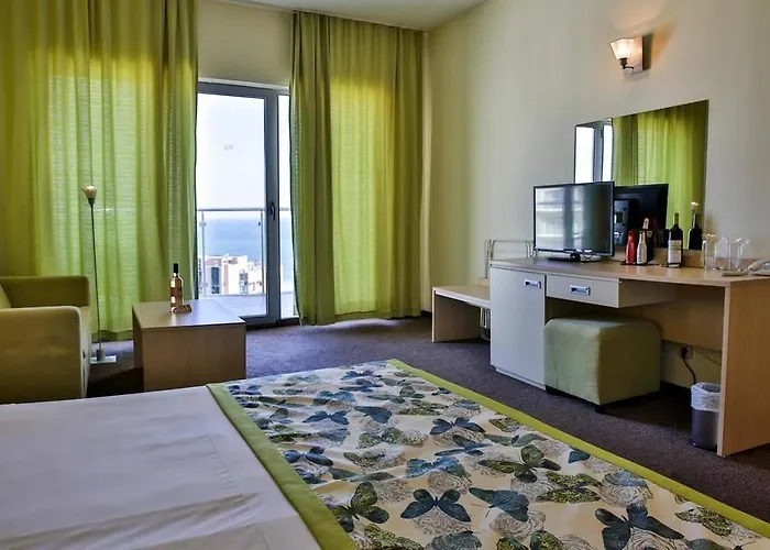 Golden Park Złote Piaski